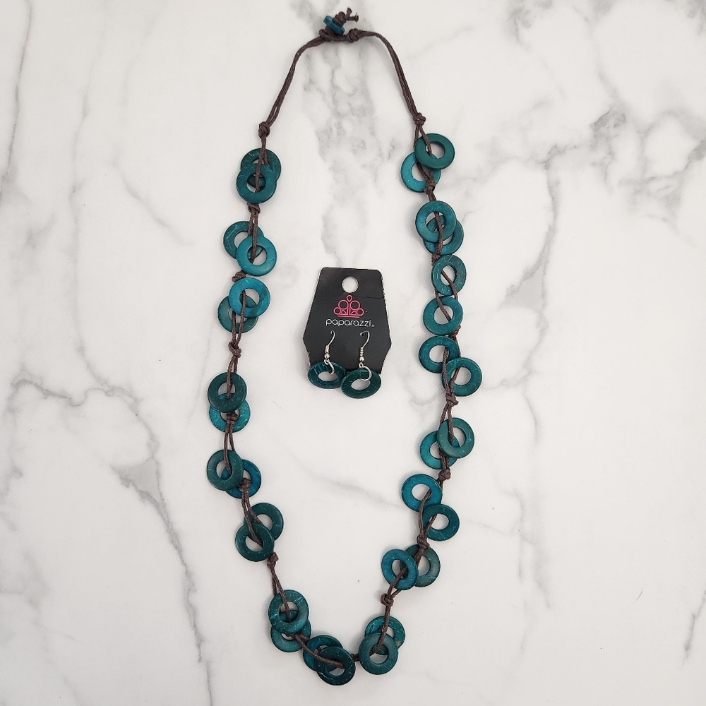 Paparazzi Teal Loop Necklace & Earring Set - Picture 3 of 13